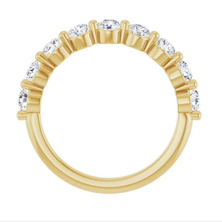 CLASSIC Floating Diamond Band