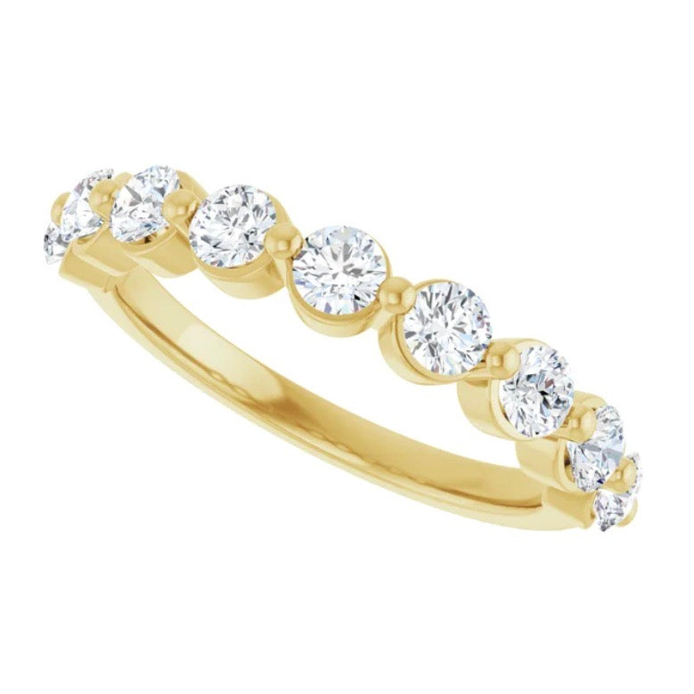 CLASSIC Floating Diamond Band
